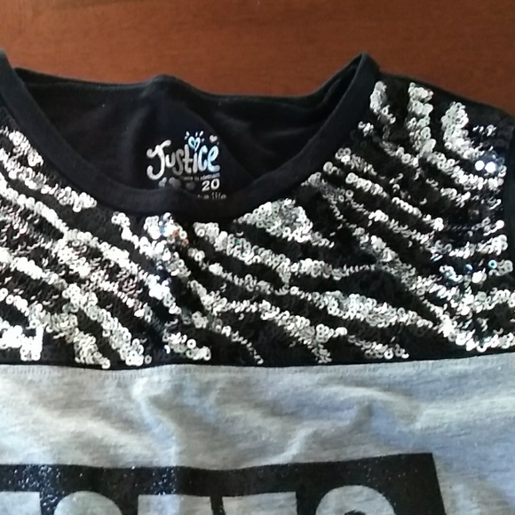 Shirt - Picture 7 of 7